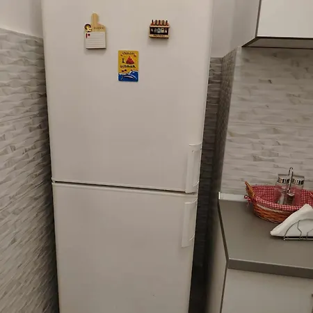 Star 1 Apartment