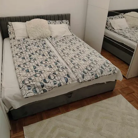 Διαμέρισμα Star 1 *